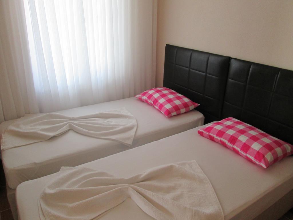 Avsa Cane Motel Türkeli Екстериор снимка